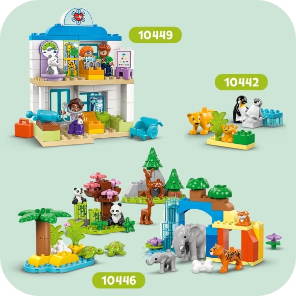 Купить конструткор LEGO DUPLO Town Duplo Скорая помощь и водитель для возраста 2 года, 3 года, 4 года, 5 лет