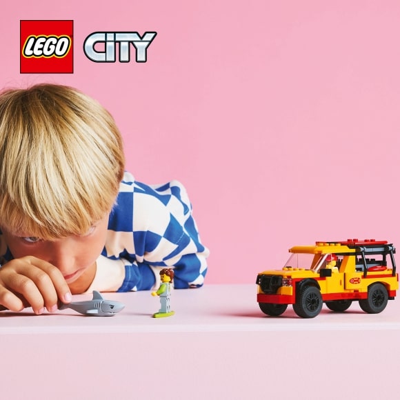 Конструктор для возраста 5-7 лет, 8-11 лет LEGO City Пляжный спасательный грузовик