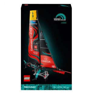 Конструктор LEGO Technic Яхта Emirates Team New Zealand AC75 (42174)