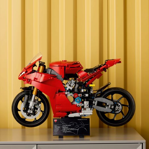 Заказать с доставкой  Конструктор LEGO Technic Мотоцикл Ducati Panigale V4 S (42202) по Украине