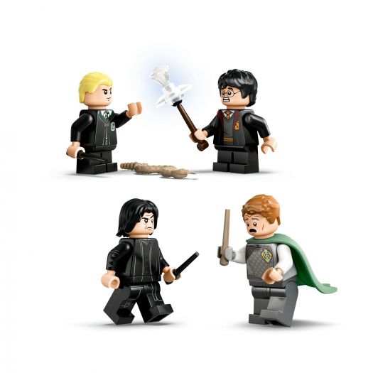 Заказать с доставкой  Конструктор LEGO Harry Potter Замок Хогвартс: дуэльный клуб (76441)  в более чем 30 городах Украины